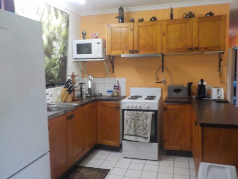 62 Rigg Street, Woree QLD 4868