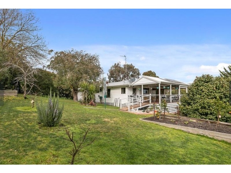 3 Edwards Street, Meeniyan VIC 3956