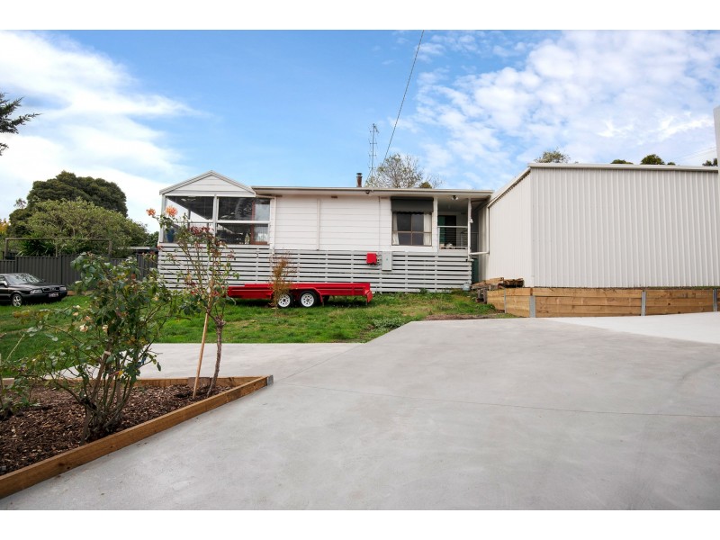3 Edwards Street, Meeniyan VIC 3956