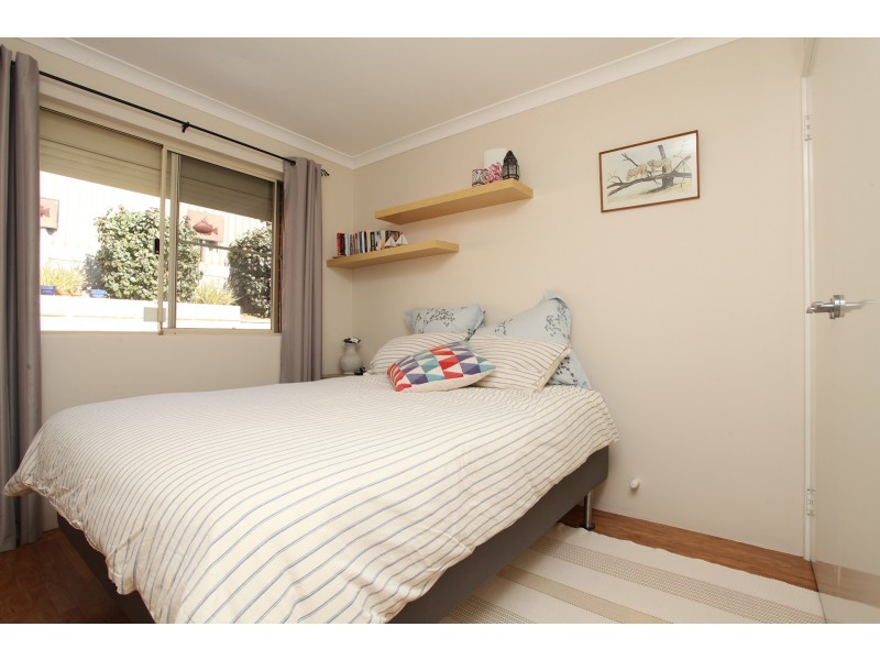 2 Taupo Glade, Joondalup WA 6027