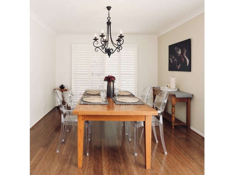 5 Chelsea Court, Carindale QLD 4152