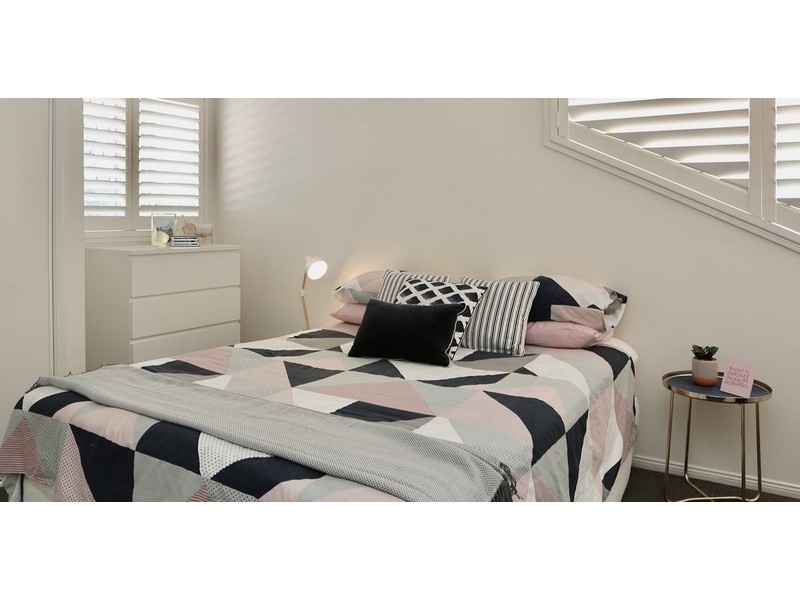 5 Chelsea Court, Carindale QLD 4152