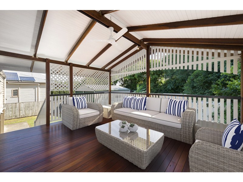 9 Barclay Street, Deagon QLD 4017