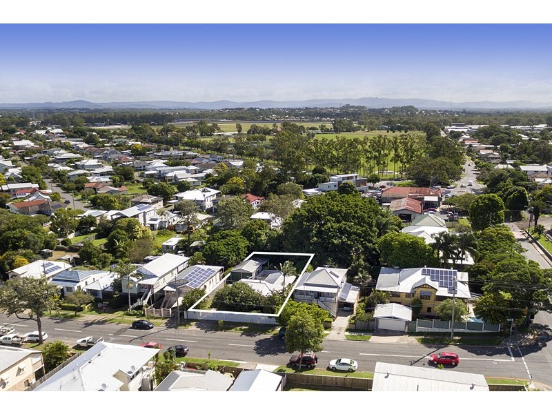 9 Barclay Street, Deagon QLD 4017