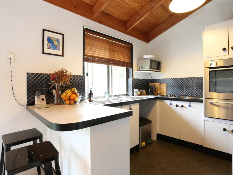 42 Avocado Street, Elanora QLD 4221