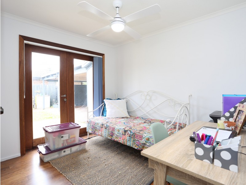 42 Avocado Street, Elanora QLD 4221