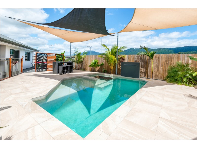 7 Newry Trail, Smithfield QLD 4878