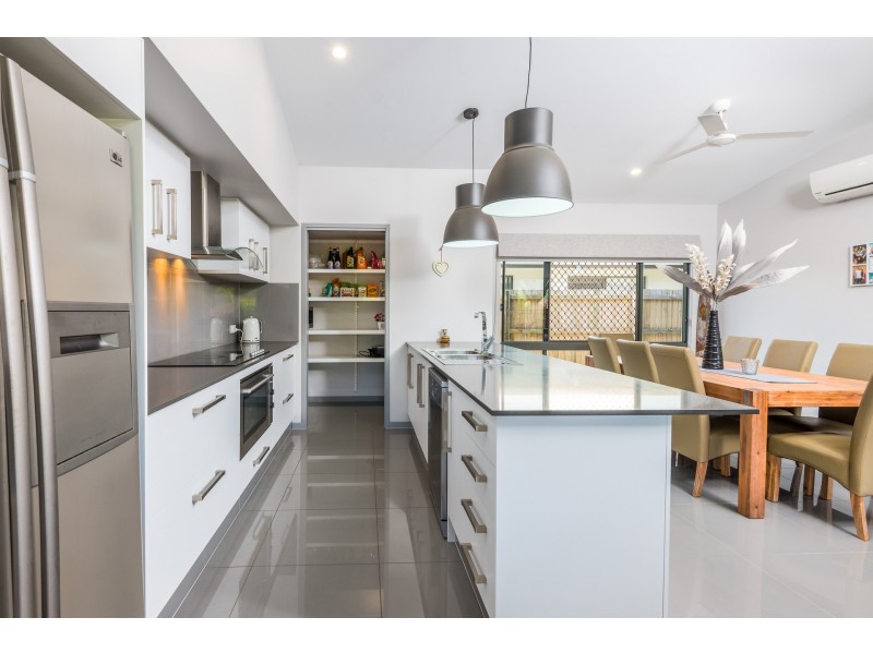 7 Newry Trail, Smithfield QLD 4878