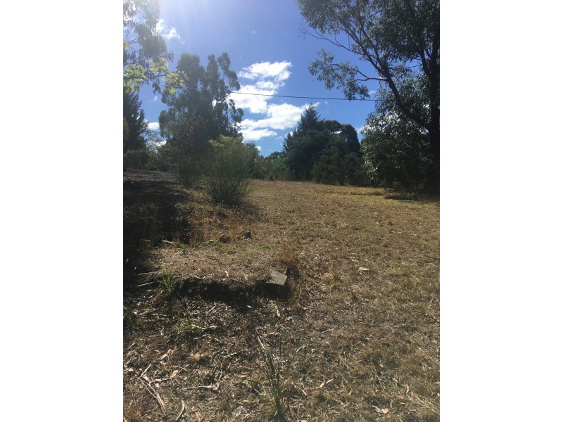 6 Old Golden Point Road East, Blackwood VIC 3458