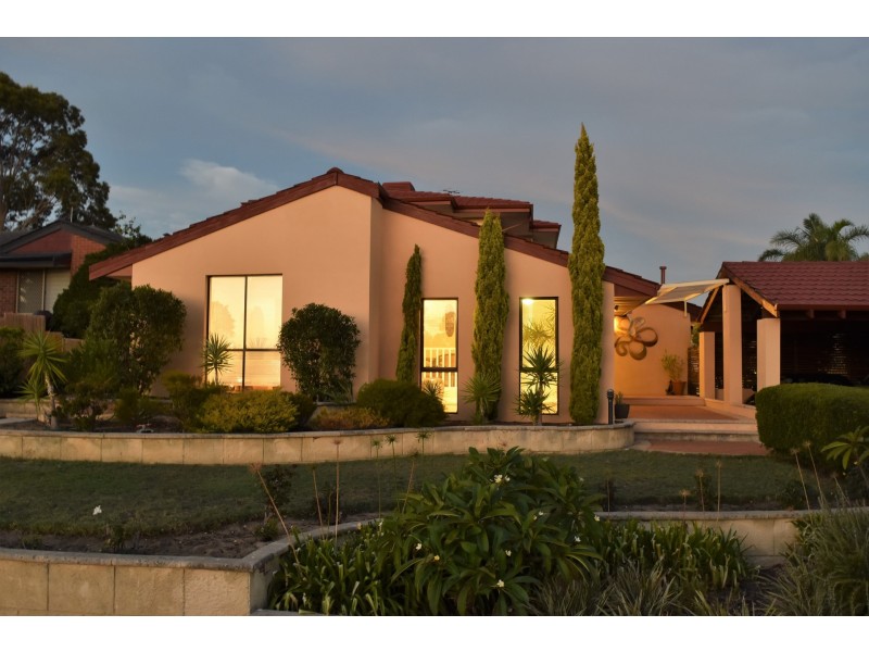 4 Hunt Lane, Kingsley WA 6026