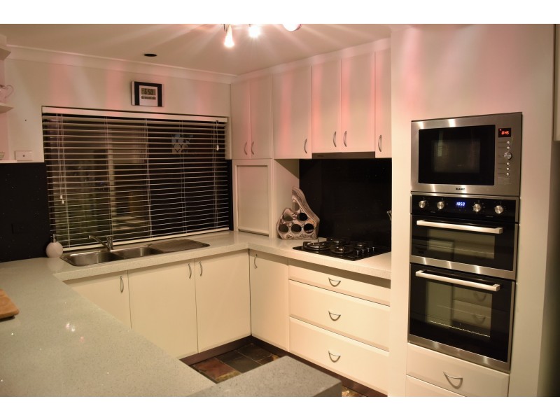 4 Hunt Lane, Kingsley WA 6026