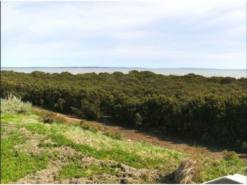 16 Helen Street, Pioneer Bay VIC 3984