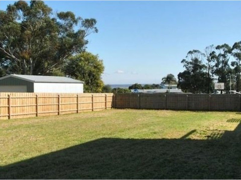 16 Helen Street, Pioneer Bay VIC 3984