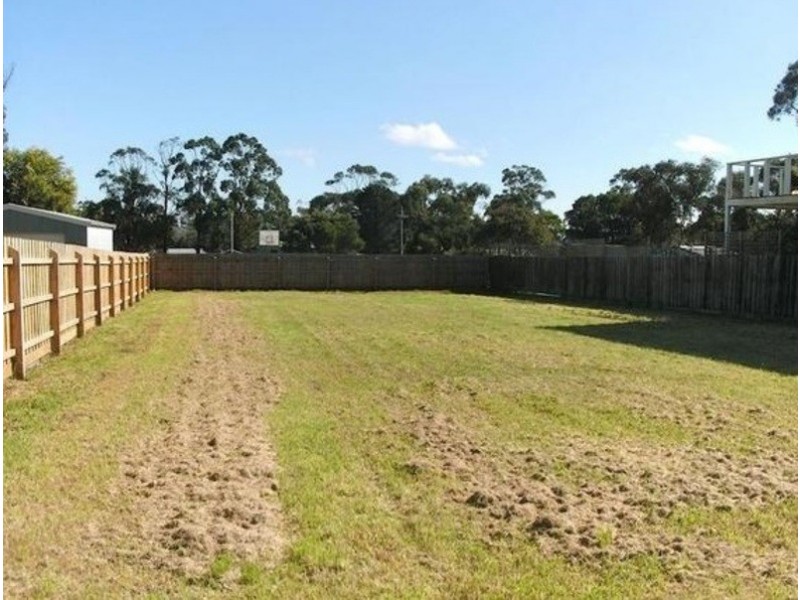 16 Helen Street, Pioneer Bay VIC 3984