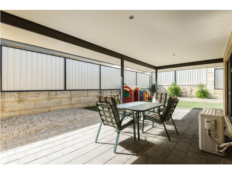 127 Liberty Drive, Clarkson WA 6030