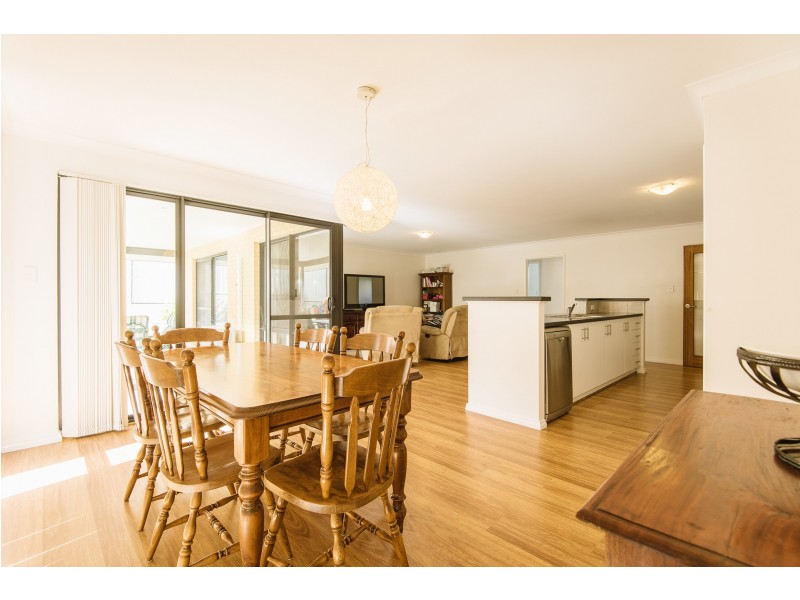 127 Liberty Drive, Clarkson WA 6030