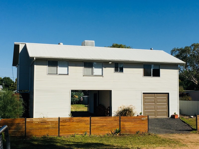 3A Lower Castlereagh St, Gilgandra NSW 2827