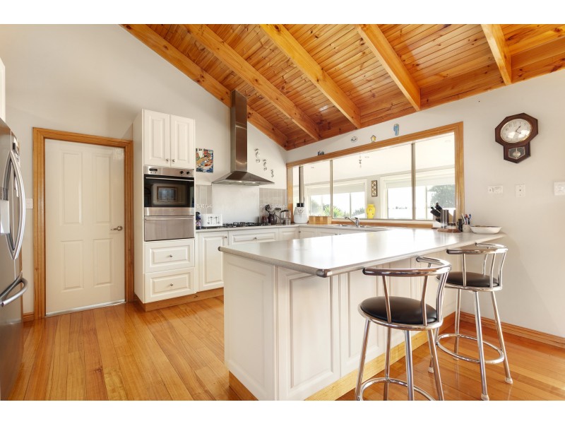 13 Gowrie Rise, Woodside Beach VIC 3874