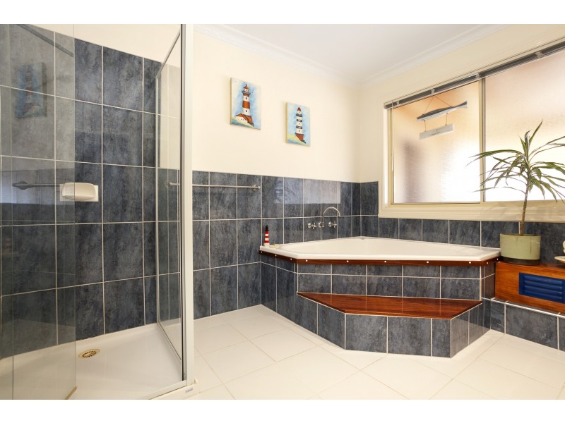 13 Gowrie Rise, Woodside Beach VIC 3874