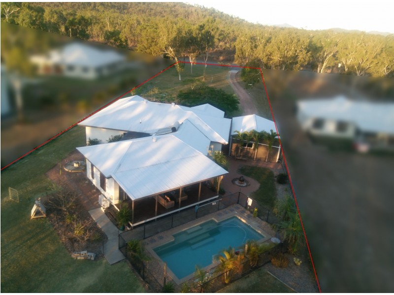 11 White Road, Jensen QLD 4818