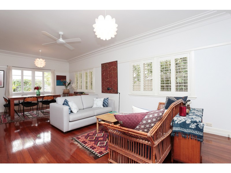 46 Imperial Avenue, Cannon Hill QLD 4170