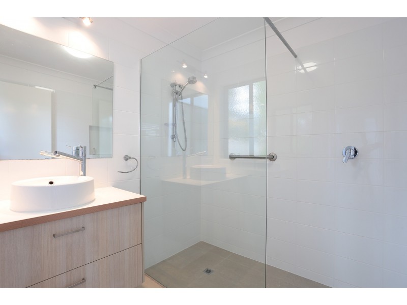 46 Imperial Avenue, Cannon Hill QLD 4170