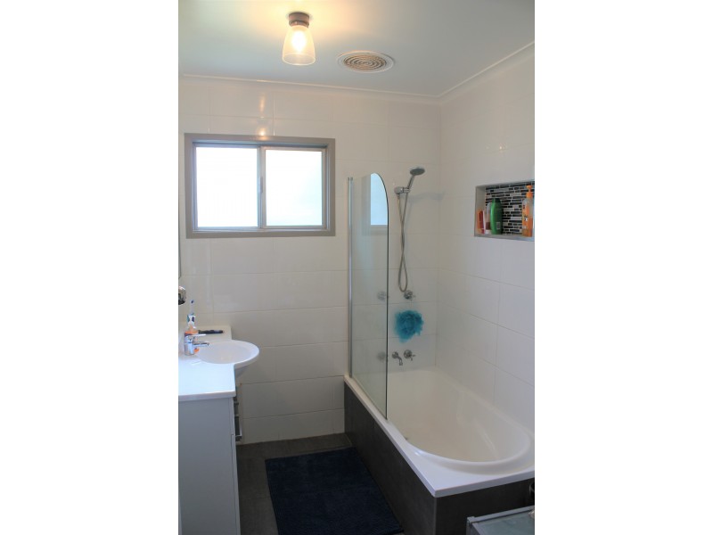 8 Garoona Grove, Slacks Creek QLD 4127