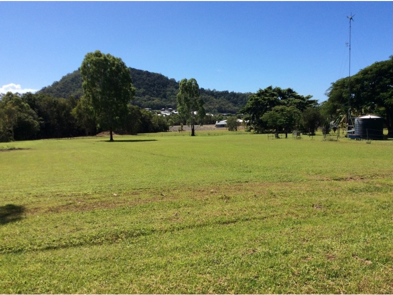 Lot 2 Captain Cook Highway, Trinity Beach QLD 4879