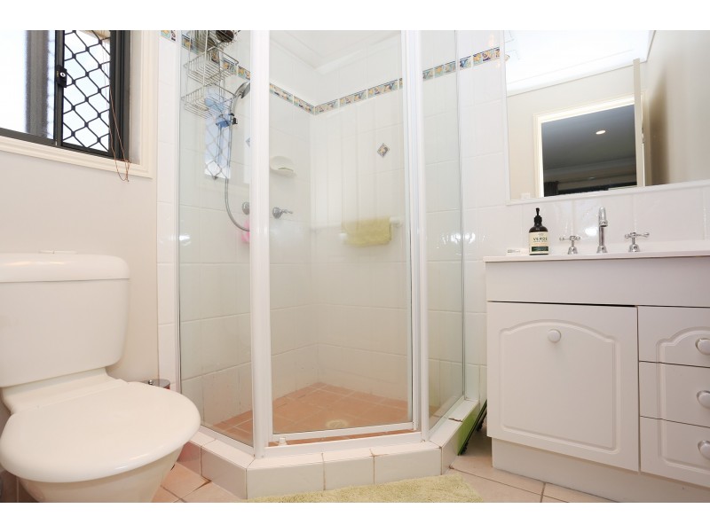 3 Chantrey Court, Kallangur QLD 4503