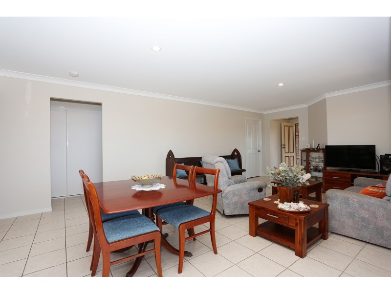 3 Chantrey Court, Kallangur QLD 4503