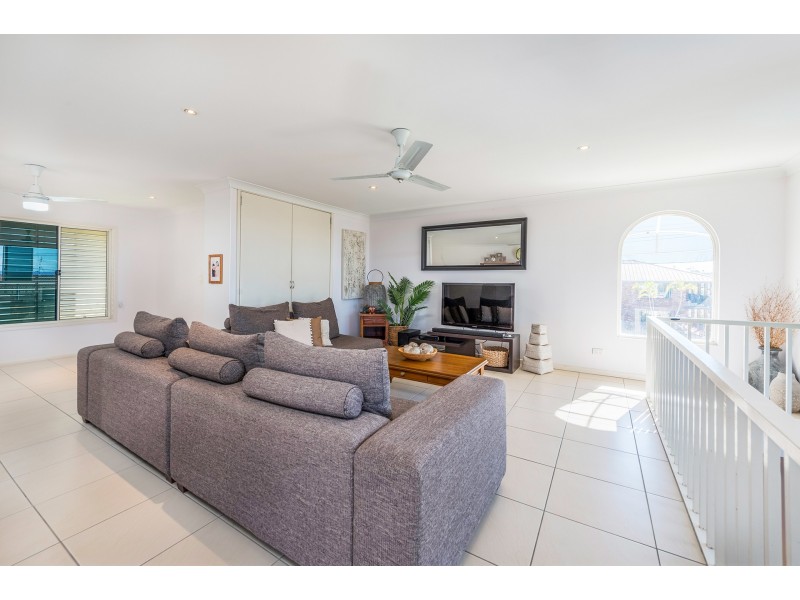1 Somerset Avenue, Banora Point NSW 2486