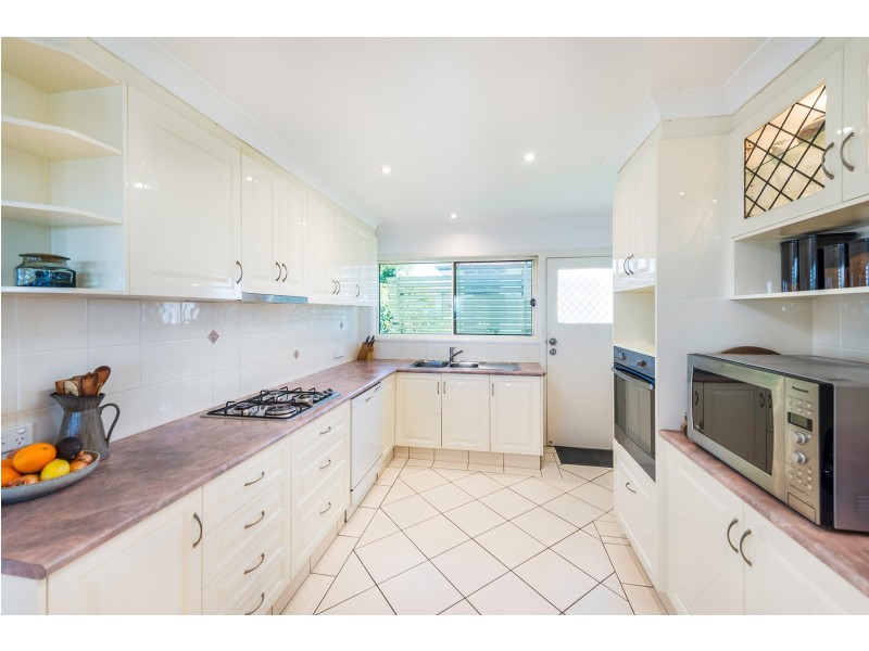 1 Somerset Avenue, Banora Point NSW 2486