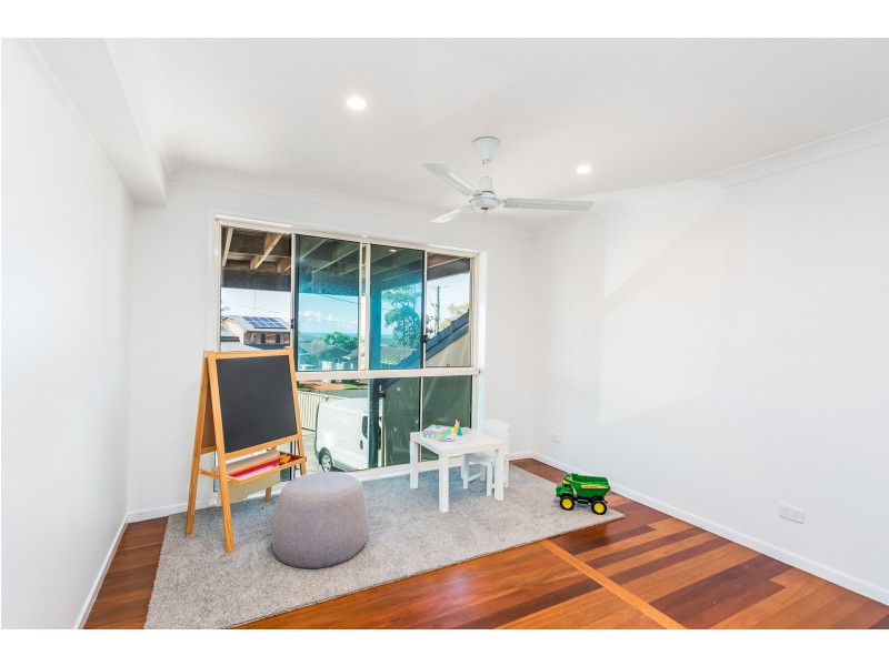 1 Somerset Avenue, Banora Point NSW 2486