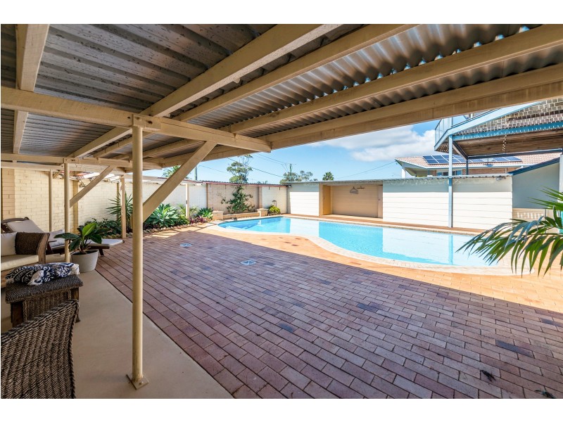 1 Somerset Avenue, Banora Point NSW 2486