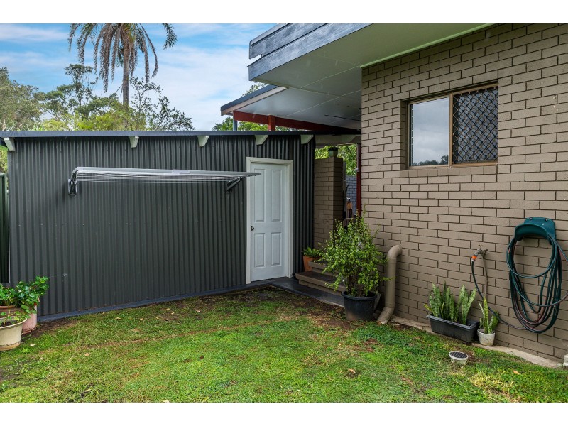 69 Old Bar Road, Old Bar NSW 2430