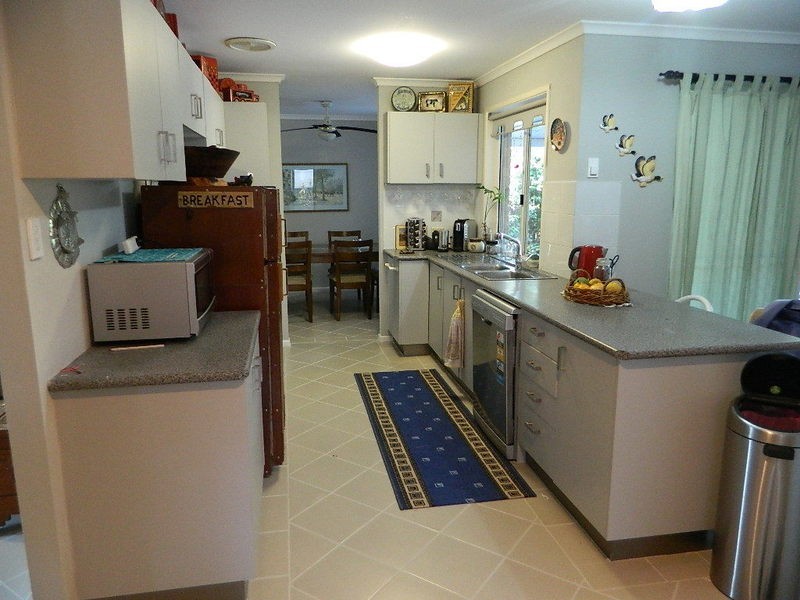 72 Anchorage Circuit, Point Vernon QLD 4655
