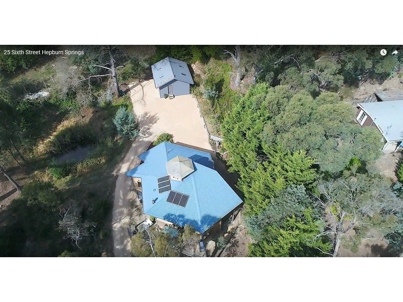 25 Sixth Street, Hepburn Springs VIC 3461