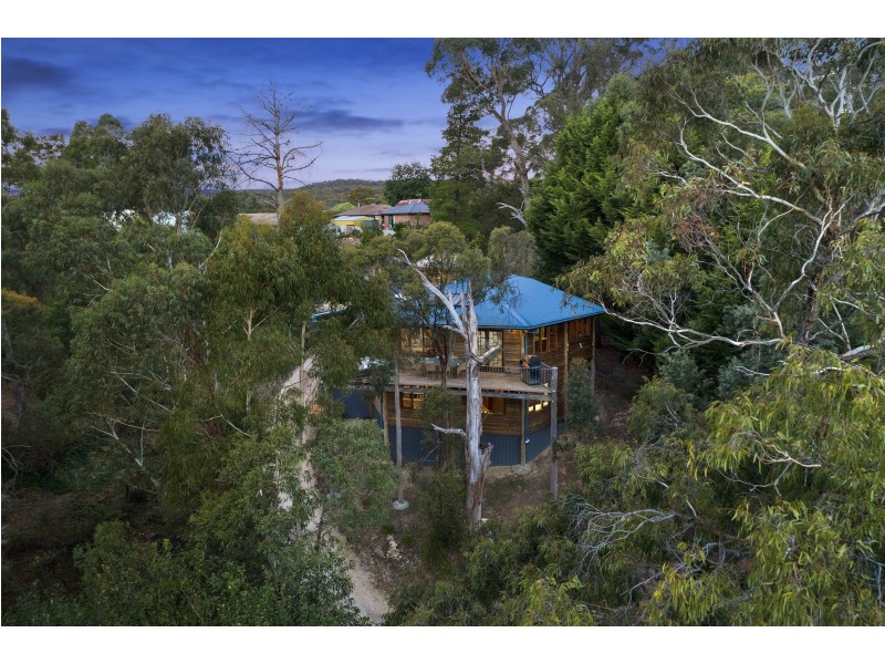 25 Sixth Street, Hepburn Springs VIC 3461