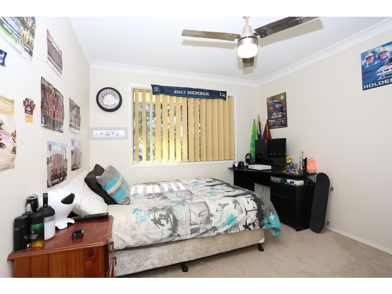 5 Sellens Court, Ningi QLD 4511