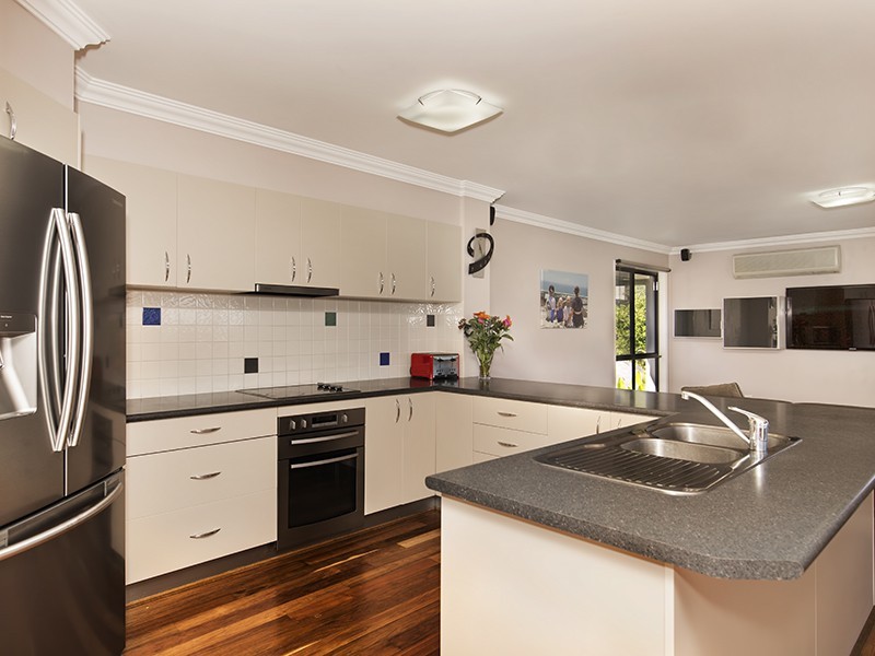 33 Whittome Esplanade, Murrumba Downs QLD 4503