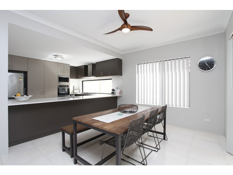 39 Allatoona Ave, Golden Bay WA 6174