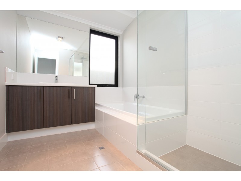 39 Allatoona Ave, Golden Bay WA 6174