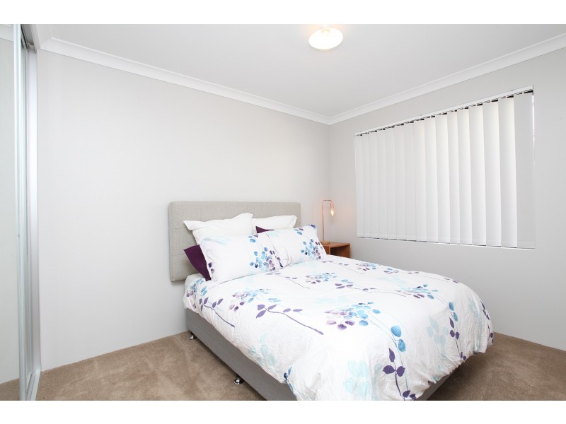 39 Allatoona Ave, Golden Bay WA 6174