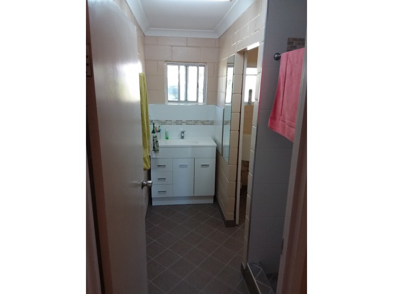 30 Cairdbeign Street, Springsure QLD 4722