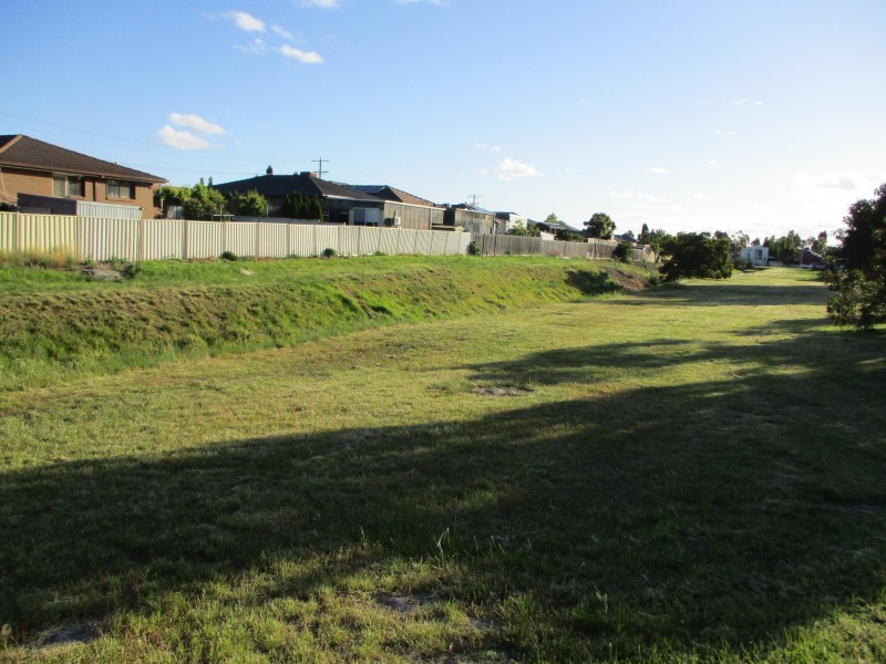 203 Main Street, Thomastown VIC 3074