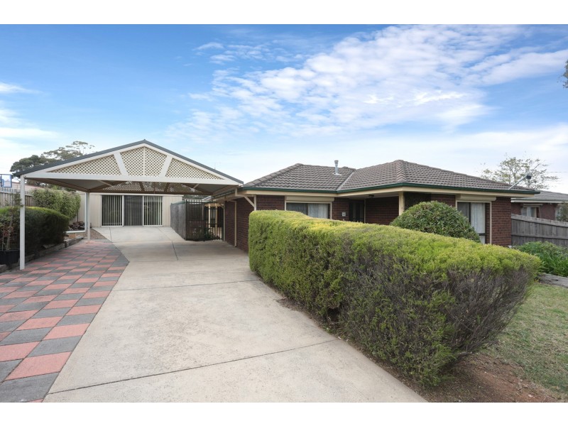 16 Nathan Drive, Darley VIC 3340
