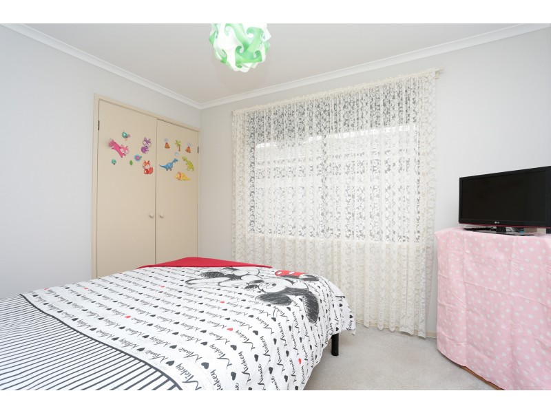 16 Nathan Drive, Darley VIC 3340