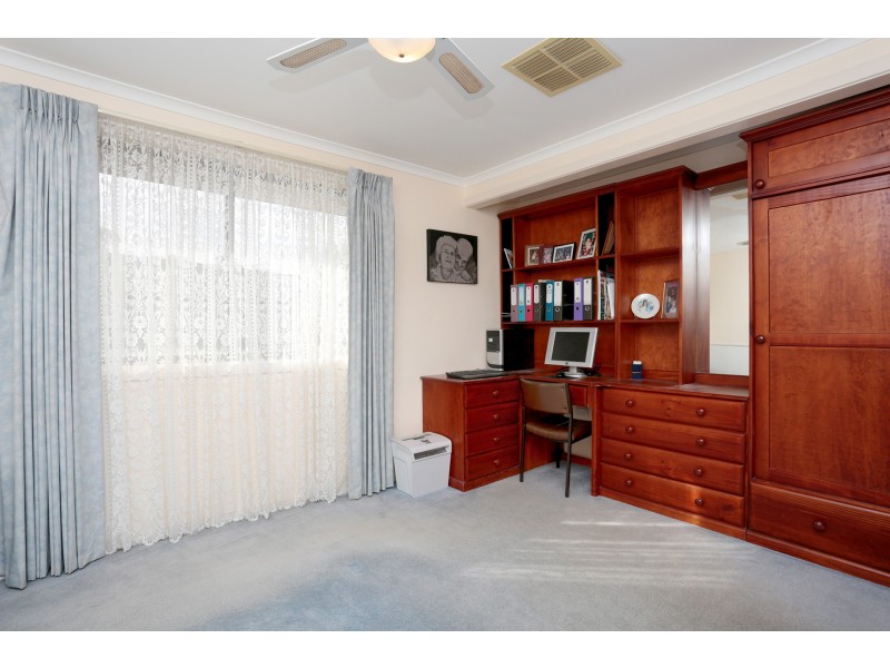 16 Nathan Drive, Darley VIC 3340
