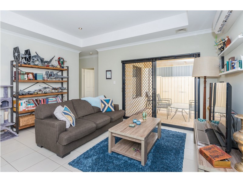 30C Tuckfield Way, Nollamara WA 6061