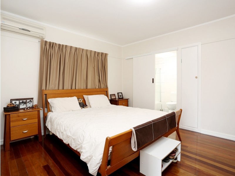 14 Floral Street, Mount Gravatt East QLD 4122